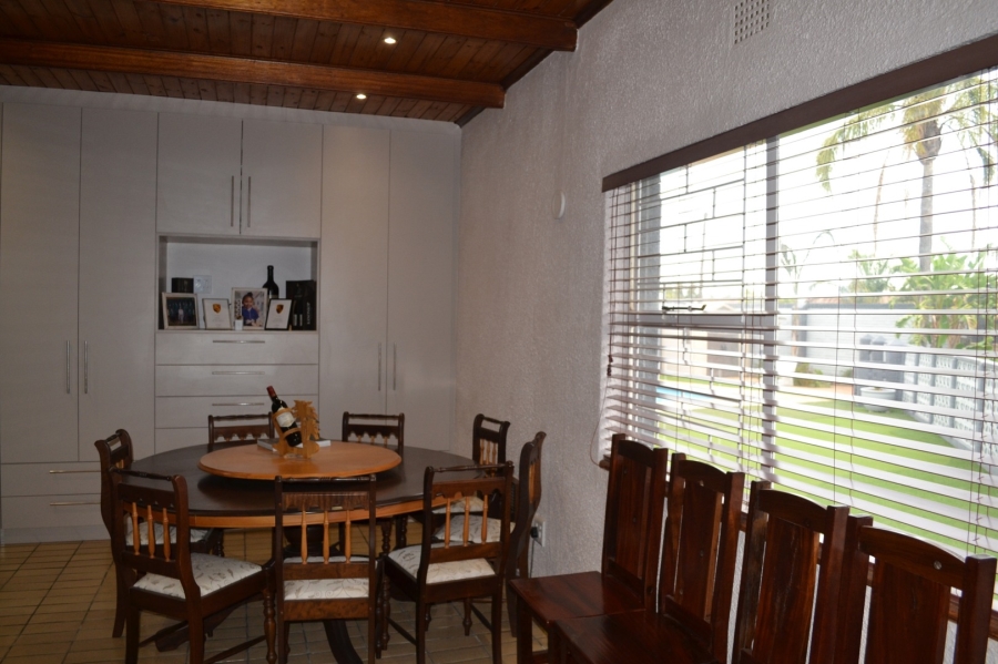 5 Bedroom Property for Sale in Wellington North Western Cape